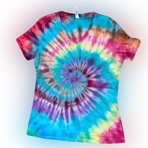 Bella + Canva Homemade Tie Dye V-Neck Shirt Size Small